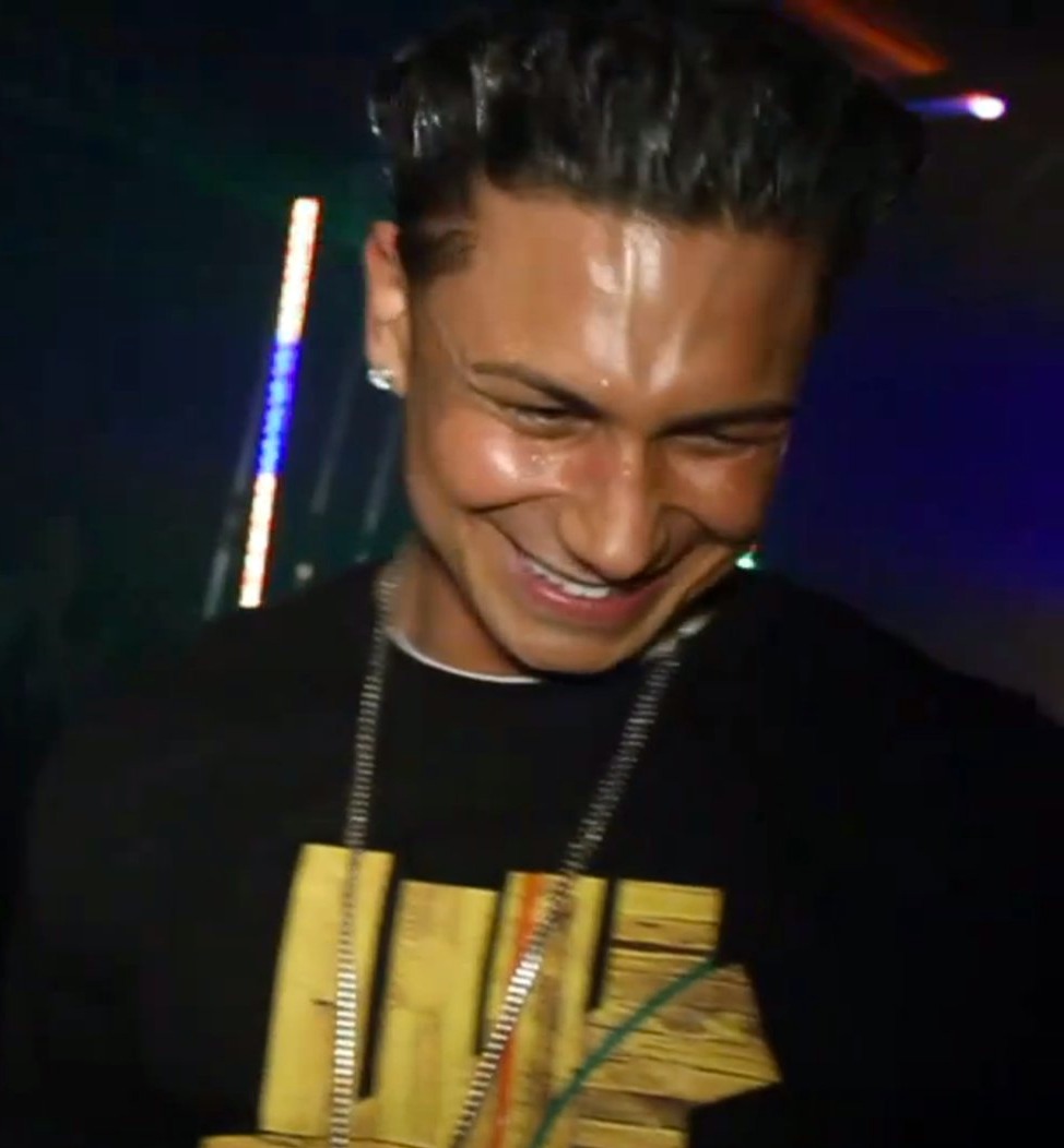 DJ Pauly D Pauly Delvecchio News Pauly Delvecchio Bio and Photos TVGuide