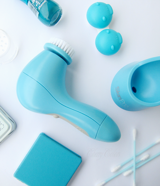 Oriflame Skin Pro Facial Brush (SLO/ENG) Cherry Colors Cosmetics