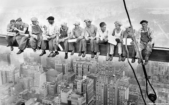 Charles+C.+Ebbets+Lunch-Atop-a-Skyscraper-193216801050.jpeg