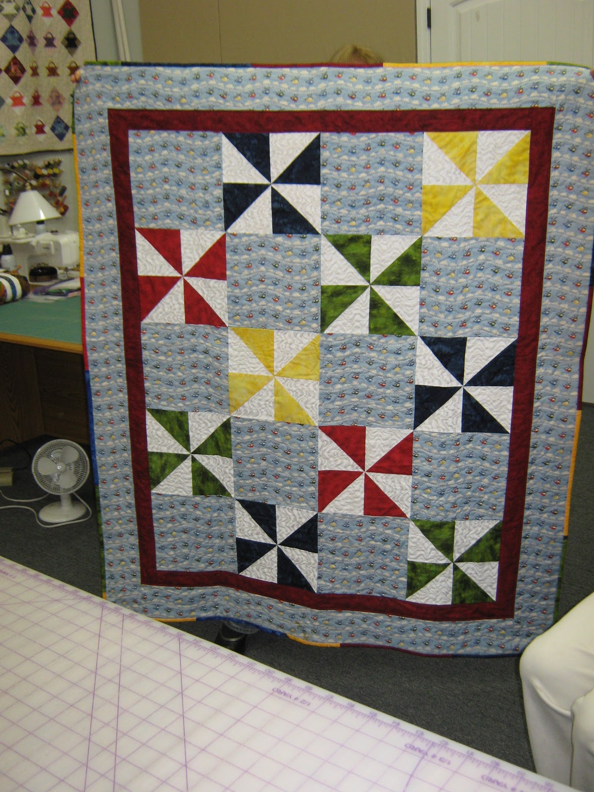 85 Best Blankets for Christmas images | Christmas sewing, Christmas crafts, Diy christmas