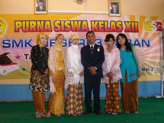 Wisuda Purna Siswa