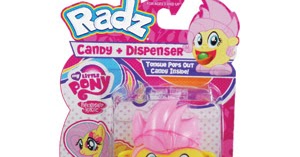 Radz-Fluttershy-Candy-Dispenser.jpg