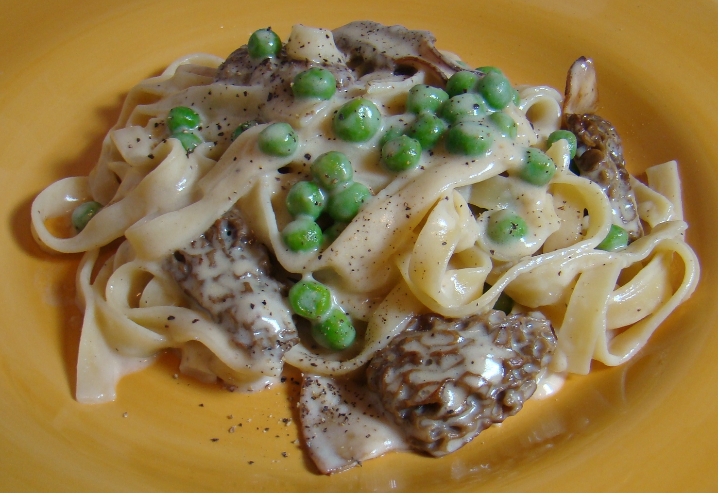 Adventures in food land Meatless Monday Morel Cream Sauce with Peas and Pasta