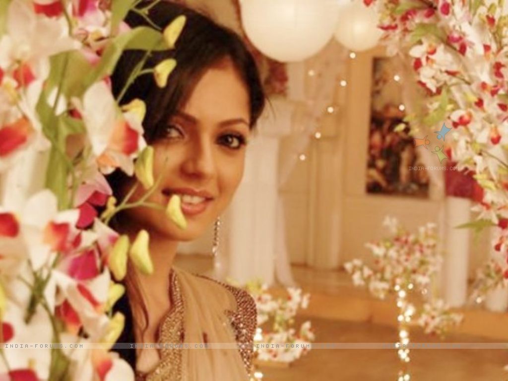 http://4.bp.blogspot.com/-v3-JjLQJRtY/TwHoYoHUScI/AAAAAAAABcU/c8Dog6d8zzg/s1600/147215-drashti-dhami-in-geet.jpg