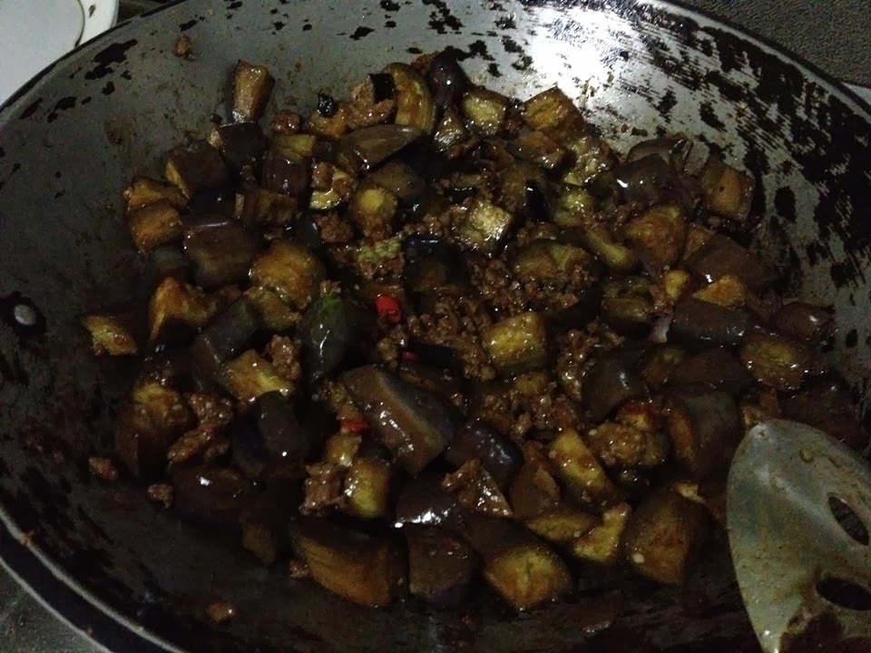 Frugal Recipe Ground Pork + Eggplant