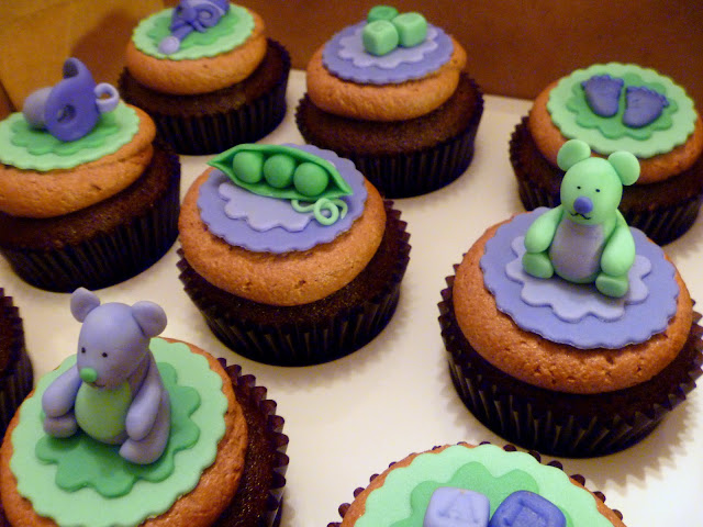 bear baby shower cupakes