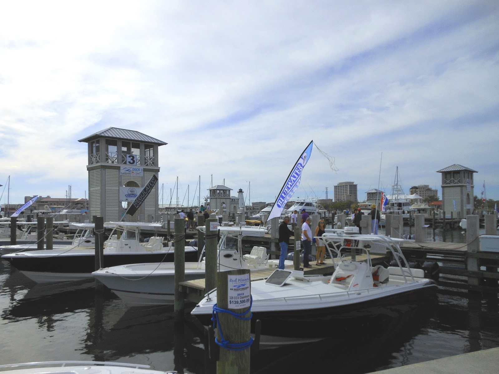 MidLife Cruising!!! Gulfport Boat Show!