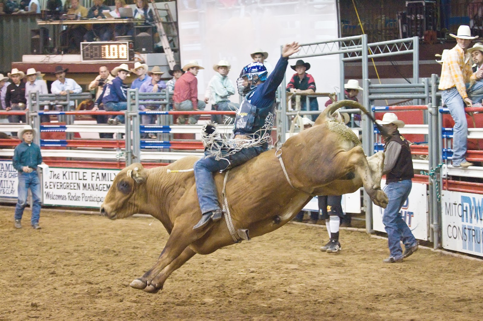 dating a bull rider Catch the excitement of the pbr finals it all comes down to this, bull riding fans: the pbr las vegas finals, in which the world's top-ranked bull riders square off in a contest to decide. dating a bull rider Catch the excitement of the pbr finals it all comes down to this, bull riding fans: the pbr las vegas finals, in which the world's top-ranked bull riders square off in a contest to decide.
