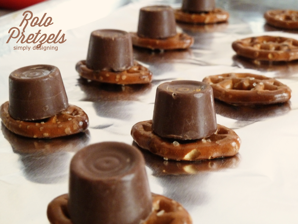 Rolo Pretzels: Game Day Style | #recipe #football #gameday #chocolate
