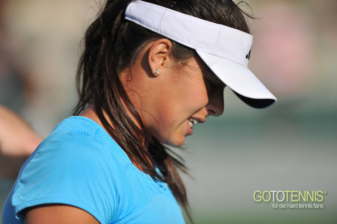 http://4.bp.blogspot.com/-v6QcOCHiPtE/TigysSHEcQI/AAAAAAAAAWk/nppmqg43rDw/s1600/ana-ivanovic-practices-indian-wells13.jpg