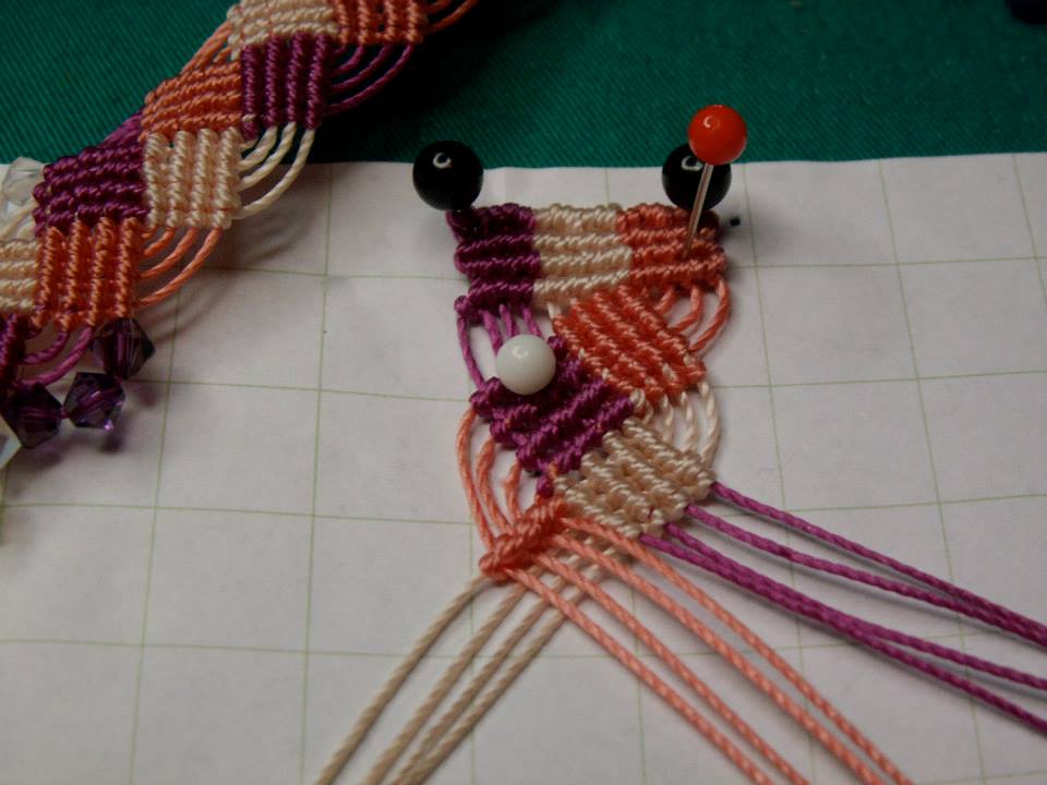 BISUTERIA Y MACRAME PASO A PASO