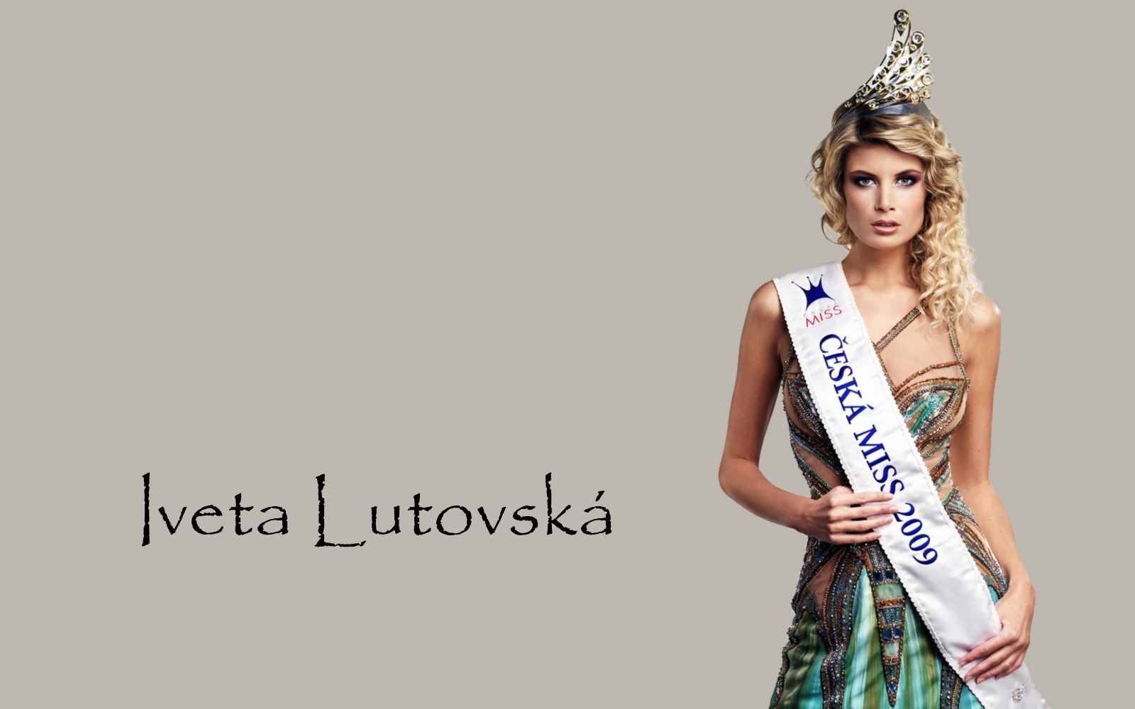 Filmovízia: Iveta Lutovská Wallpaper
