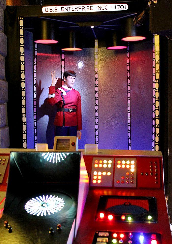 Momma Told Me The Wax Works Newport, Oregon