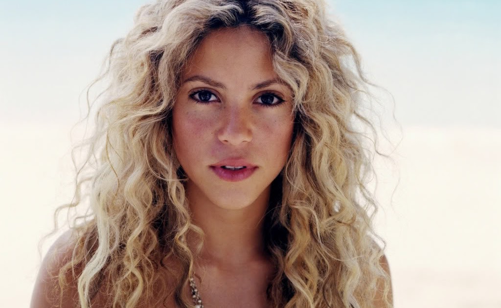 Celebrity Lookups: Colombian Singer,Songwriter,Musician