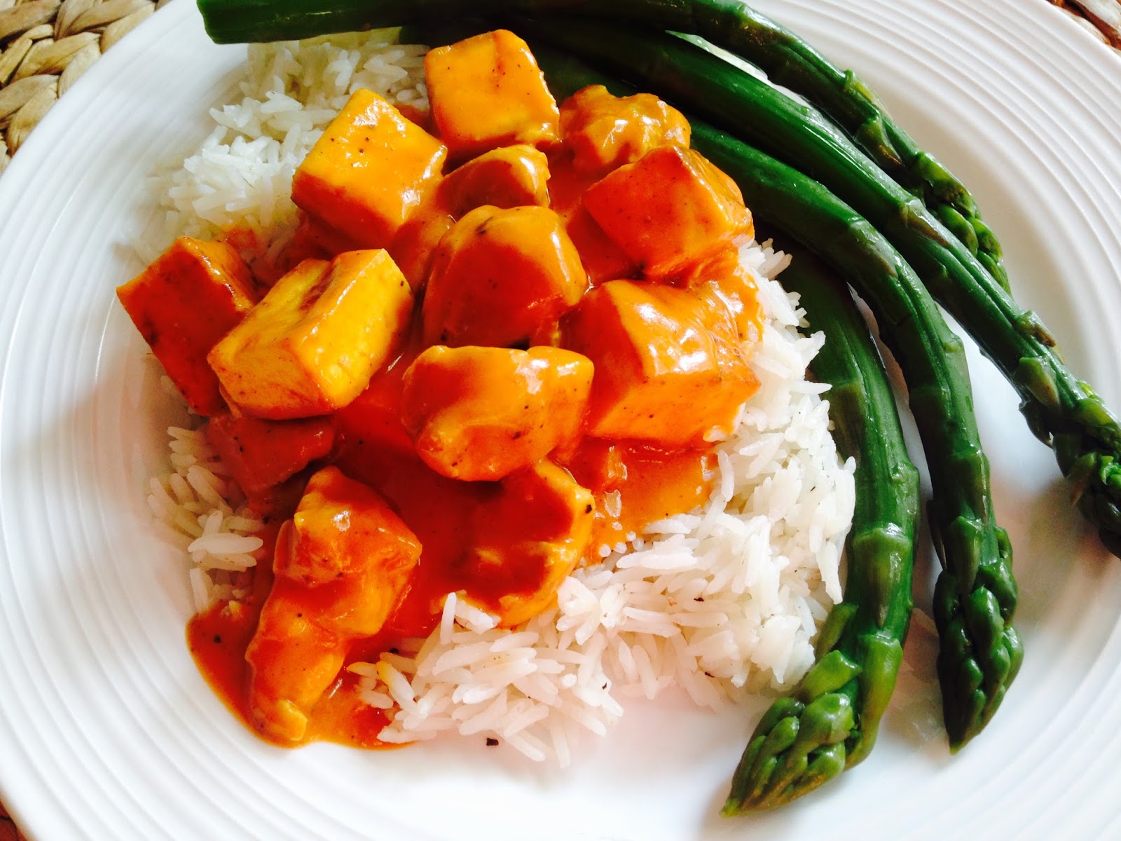 À porc égal Poulet & tofu au beurre à l'indienne (le meilleur!)