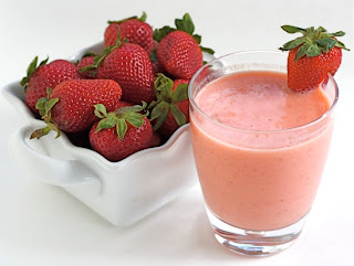 Mango Strawberry Shake untuk Berbuka Puasa Mango Strawberry Shake untuk Berbuka Puasa