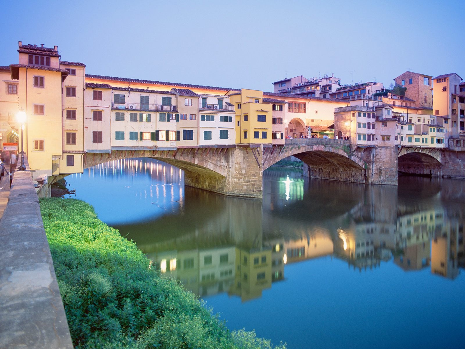 http://4.bp.blogspot.com/-vAN0APgqgCE/UHo44emfbfI/AAAAAAAAI5c/CtVzgJoOLz4/s1600/Ponte%2BVecchio%2BItlay%2B10.jpg