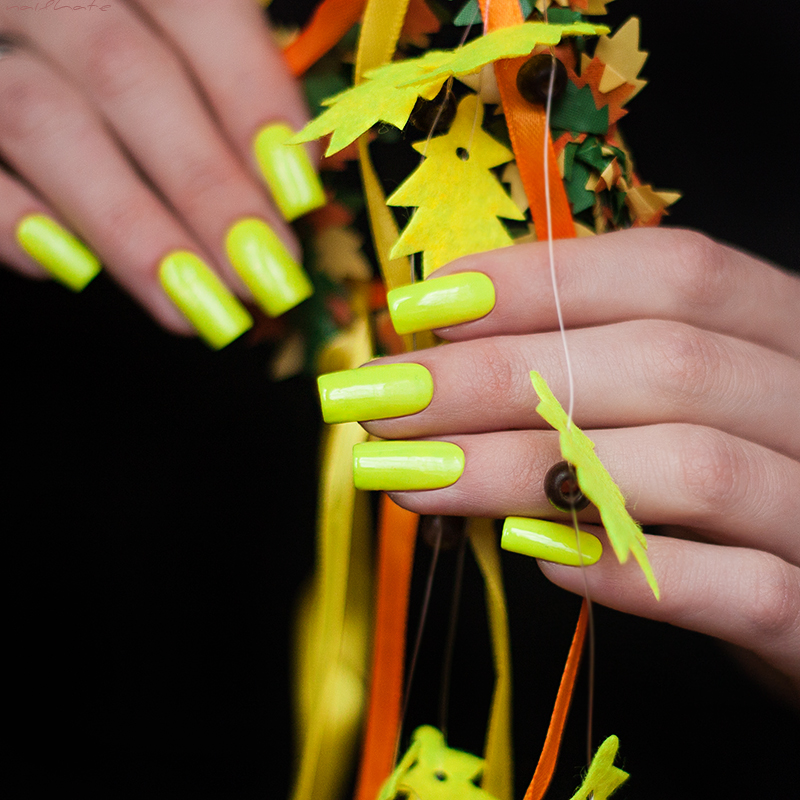 Morgan Taylor "Neon Lights" Watt Yel-lookin At? Morgan Taylor "Neon Lights" Watt Yel-lookin At?