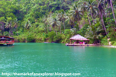 bohol loboc floating restaurant