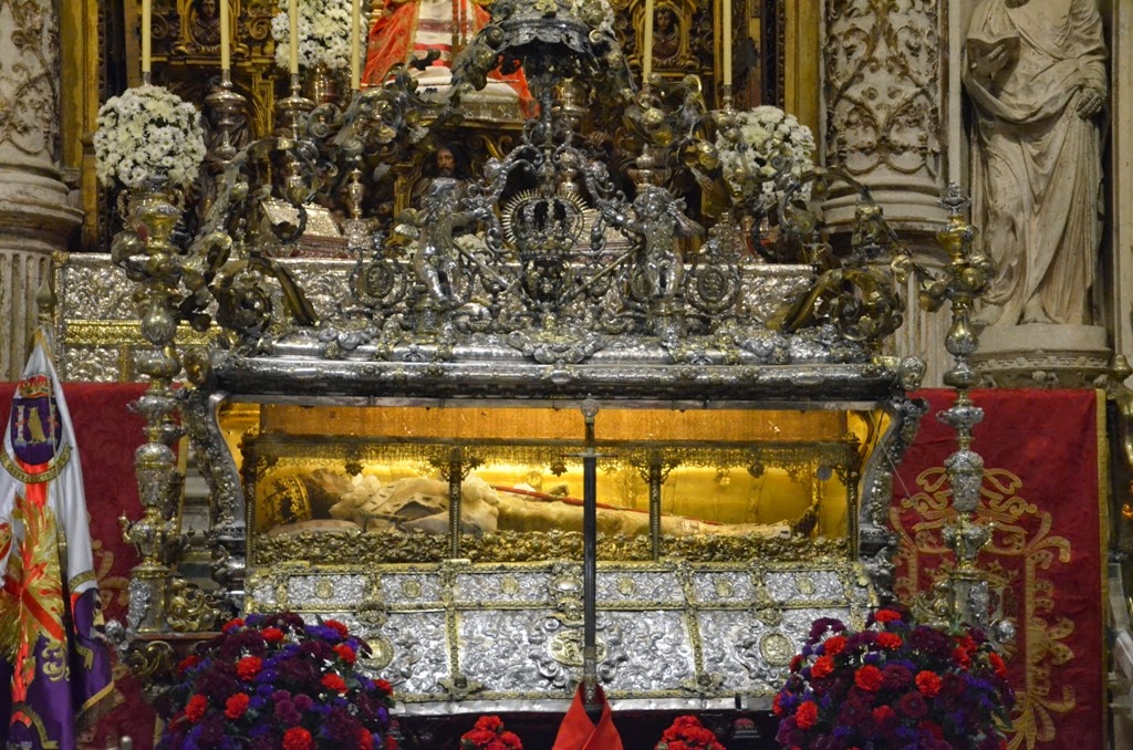 Procesión de la espada de San Fernando - Sevilla Procesión de la espada de San Fernando - Sevilla
