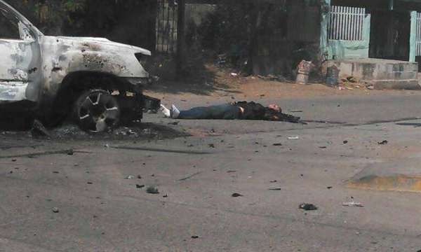 CULIACÁN: "Zona de guerra" cinco sicarios muertos y varios heridos. Balacera03+(1)