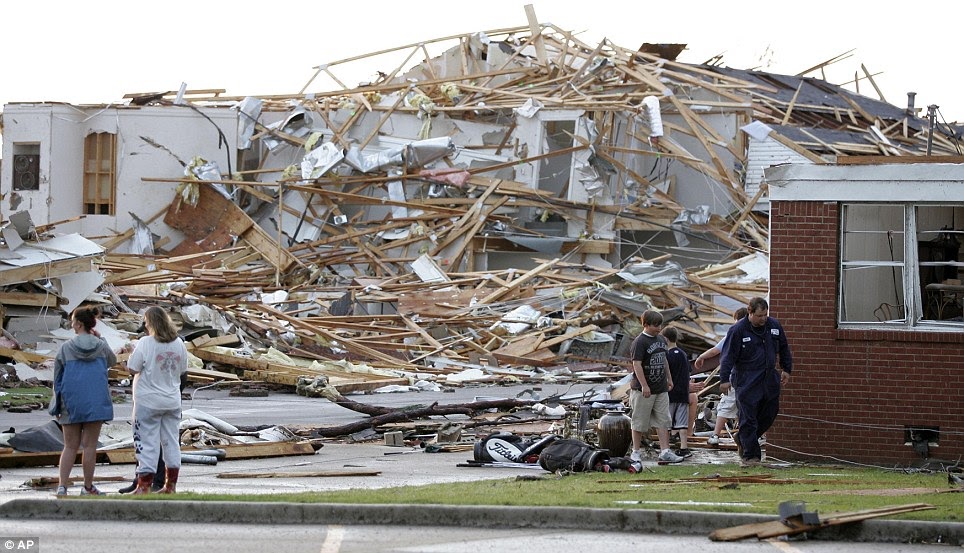 CommUNITY Support for Smithville Tornado Victims