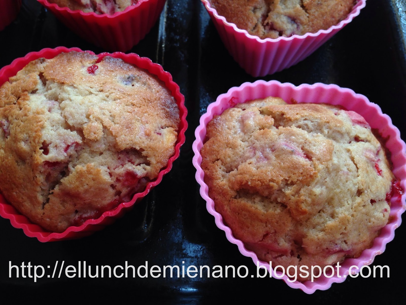 El Lunch de mi Enano Muffins de fresa con banano & avena