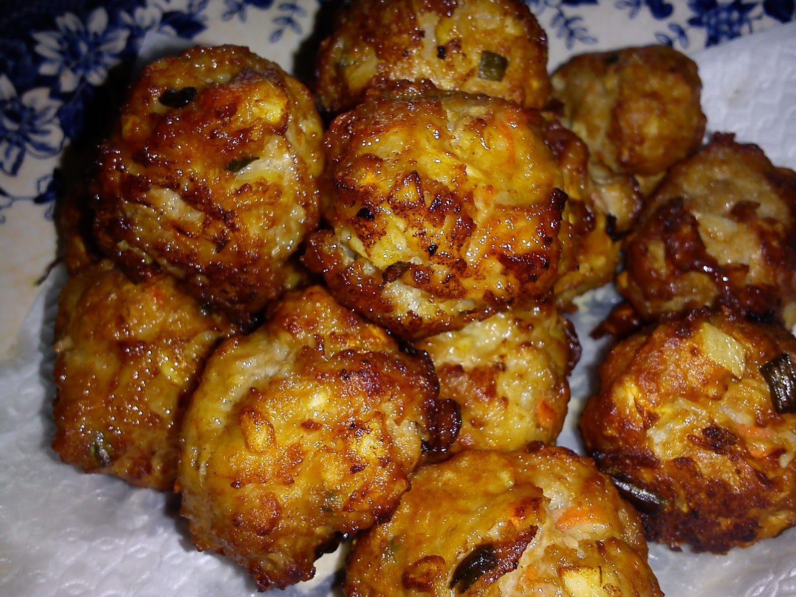 Cooking Pleasure EZCR27 FRIED WATER CHESTNUT MEATBALLS