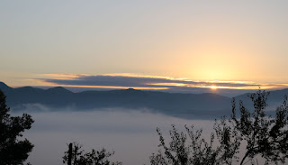 There is the sun, again There is the sun, again