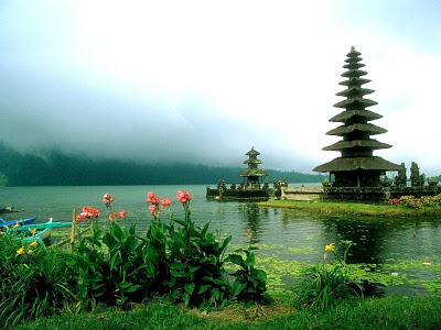 gambar-pemandangan-di-bali-gambar-lukisan-pemandangan-alam-di-bali