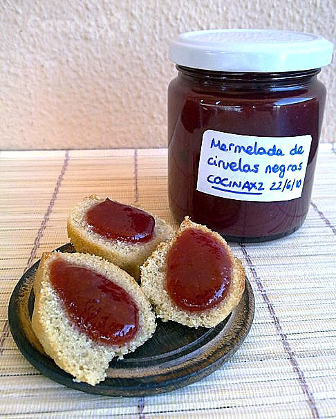 Cocinax2. Las recetas de Laurita.: Mermelada de ciruelas negras