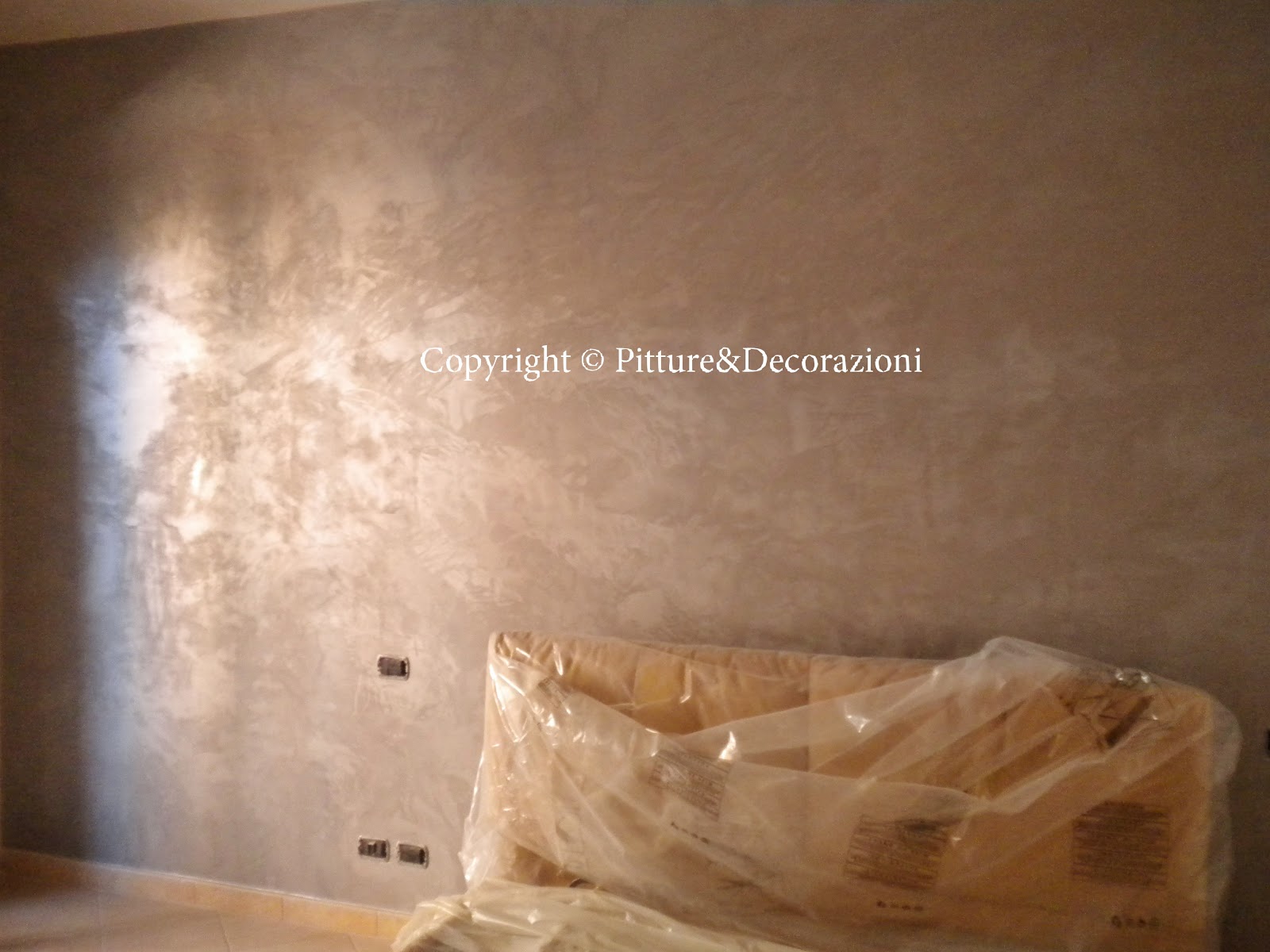 Pitture&decorazioni: "ottocento antico velluto" e "seta dell ... Pittura lavabile con glitter