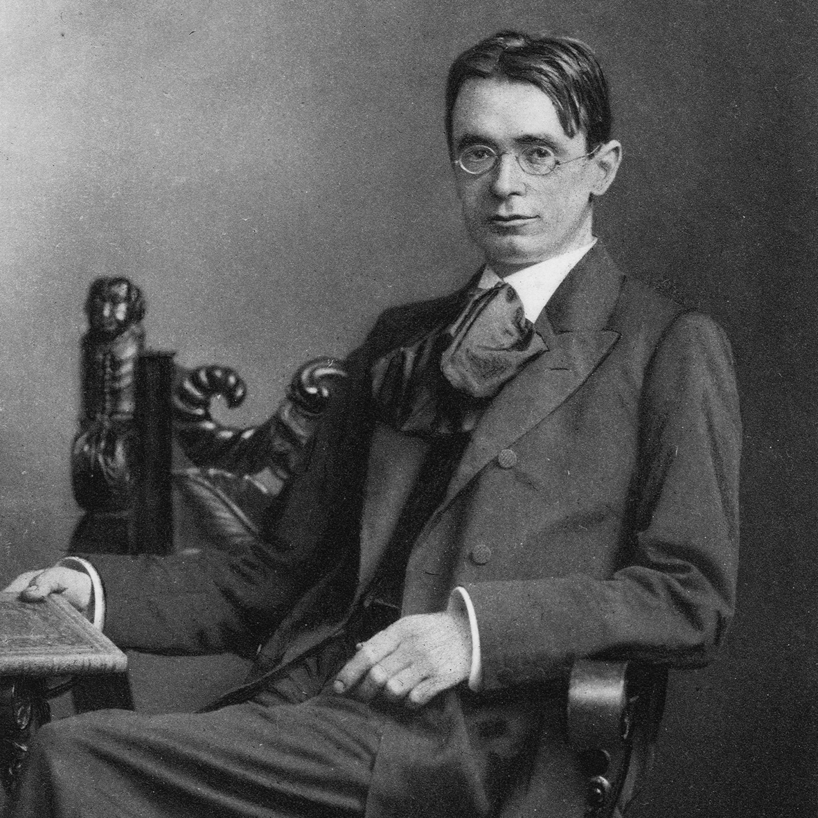 Bespectacled Birthdays: Rudolf Steiner, c.1904