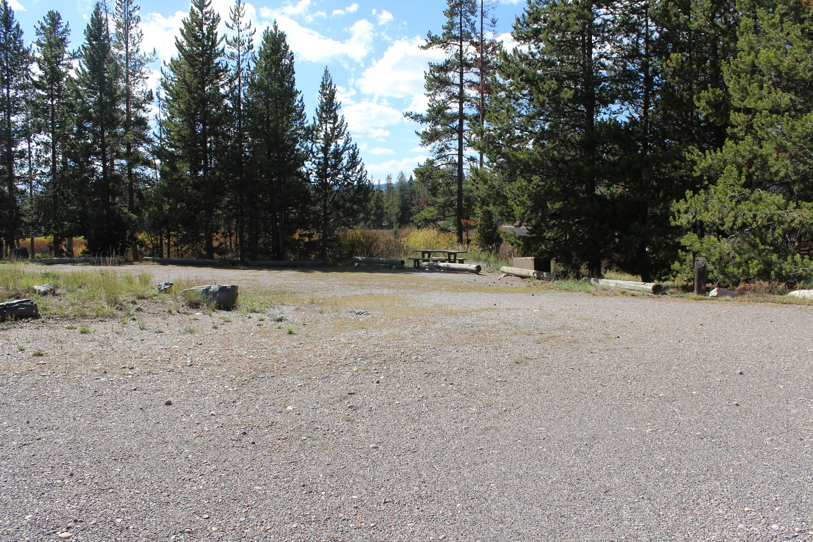 The Massey Family On the road again Camping along Grassy Lake Road