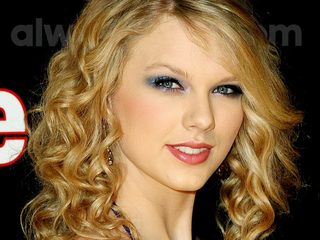 http://4.bp.blogspot.com/-vIsNcQGBiRA/Tn6RHY39p_I/AAAAAAAAAlM/QCW1QAO4Fl0/s1600/1227492248_1024x768_taylor-swift-photos.jpg