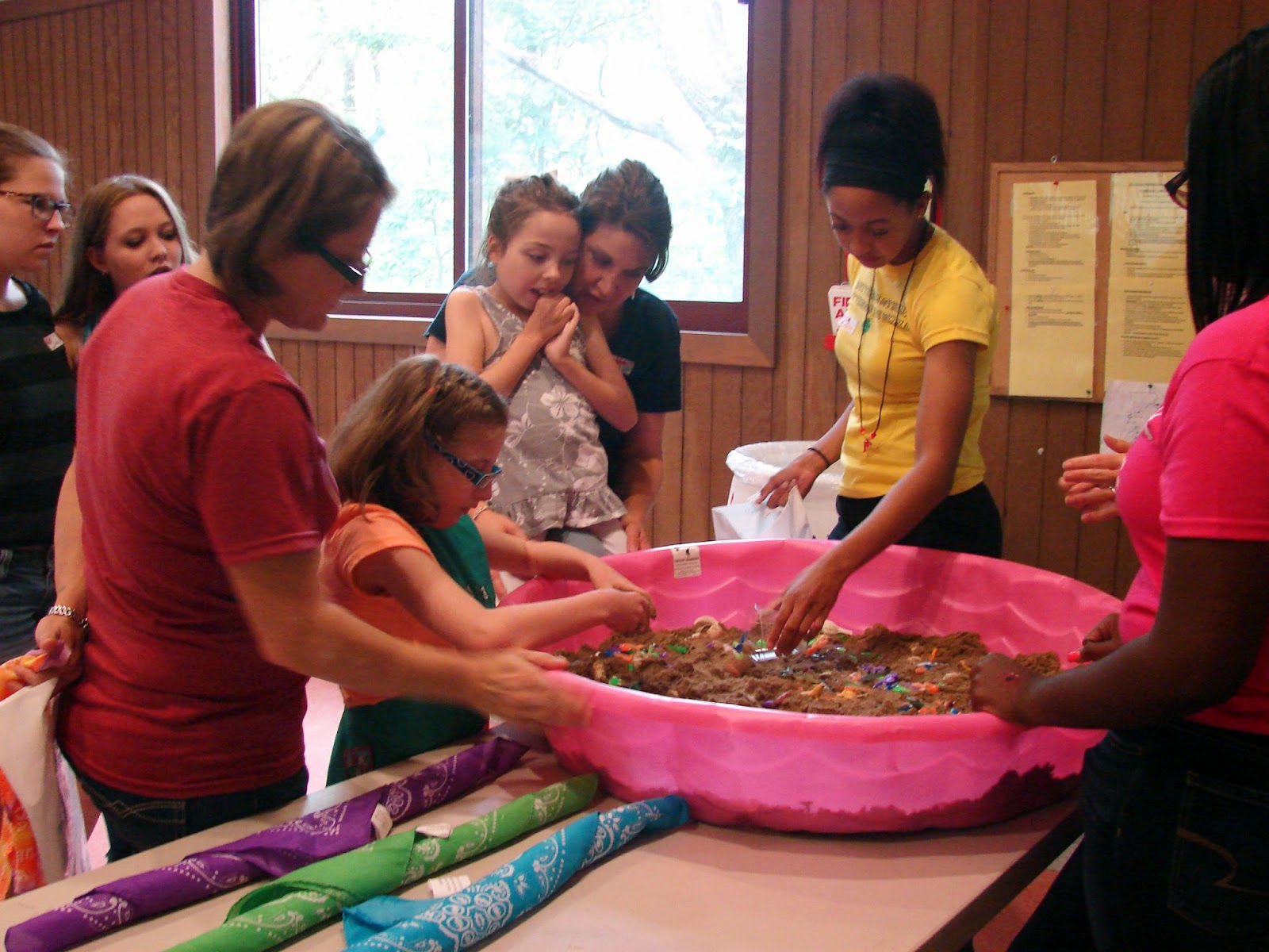 Girl Scouts of Southern Illinois GSSI Interns Help Put "Under the Sea" Program for Special