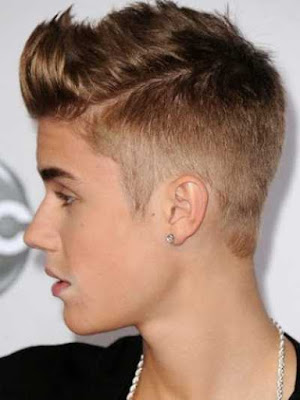 Potongan rambut undercut justin bieber_3265487
