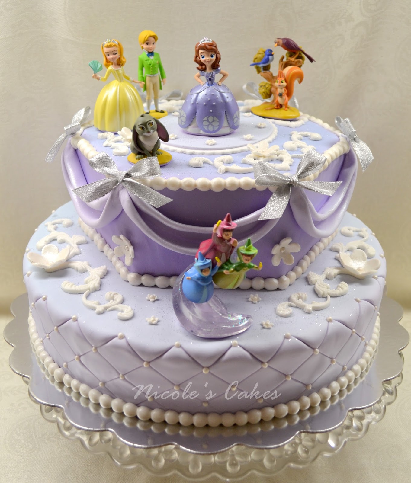Princess parties on Pinterest Sofia The First, Princess ...