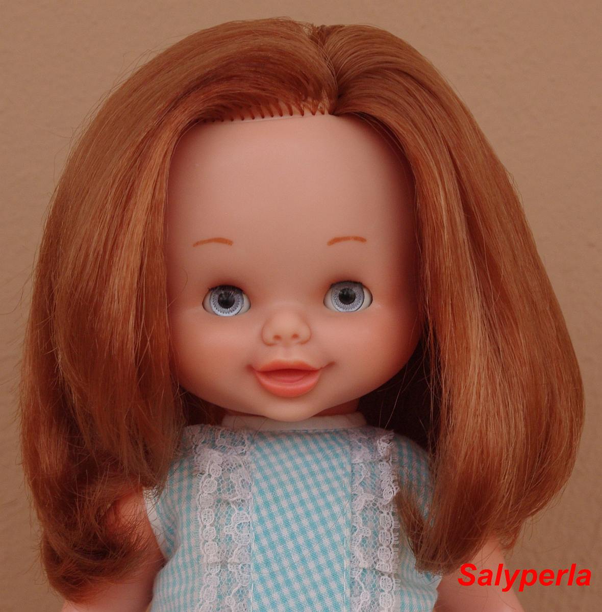 muñeca carolin de famosa