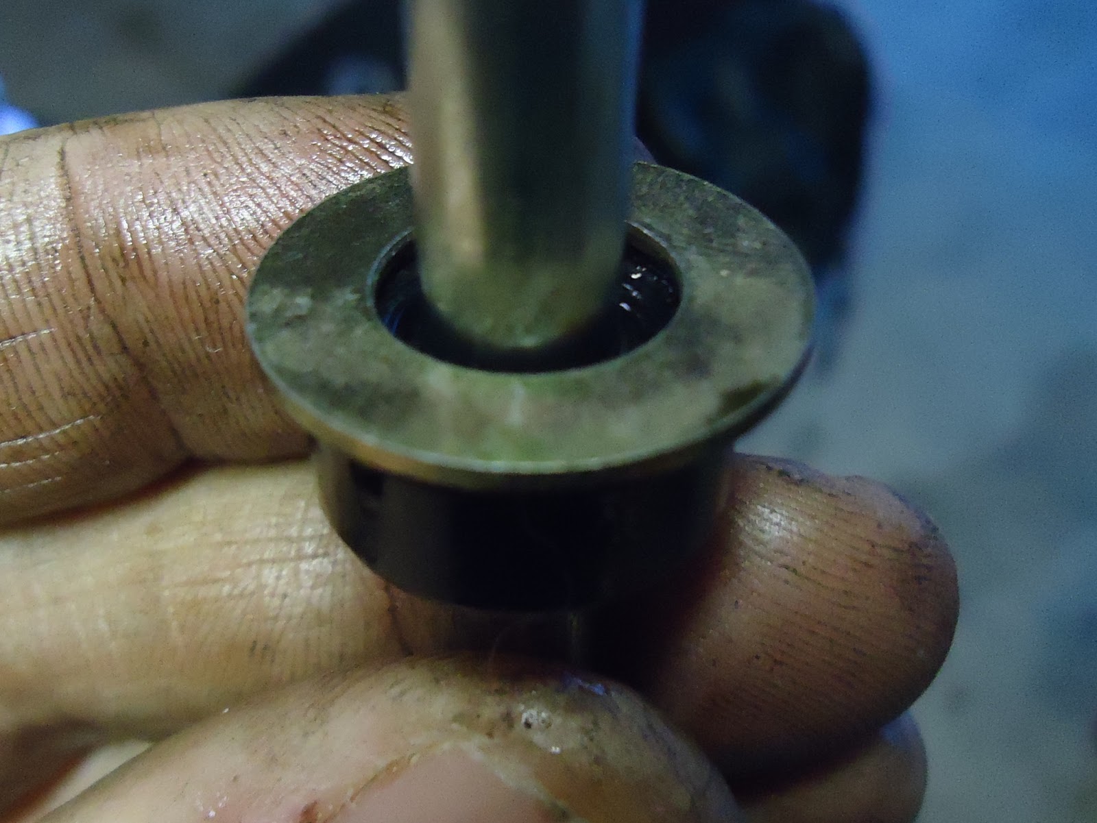 1500/1600 Vulcan Clutch Push Rod Seal