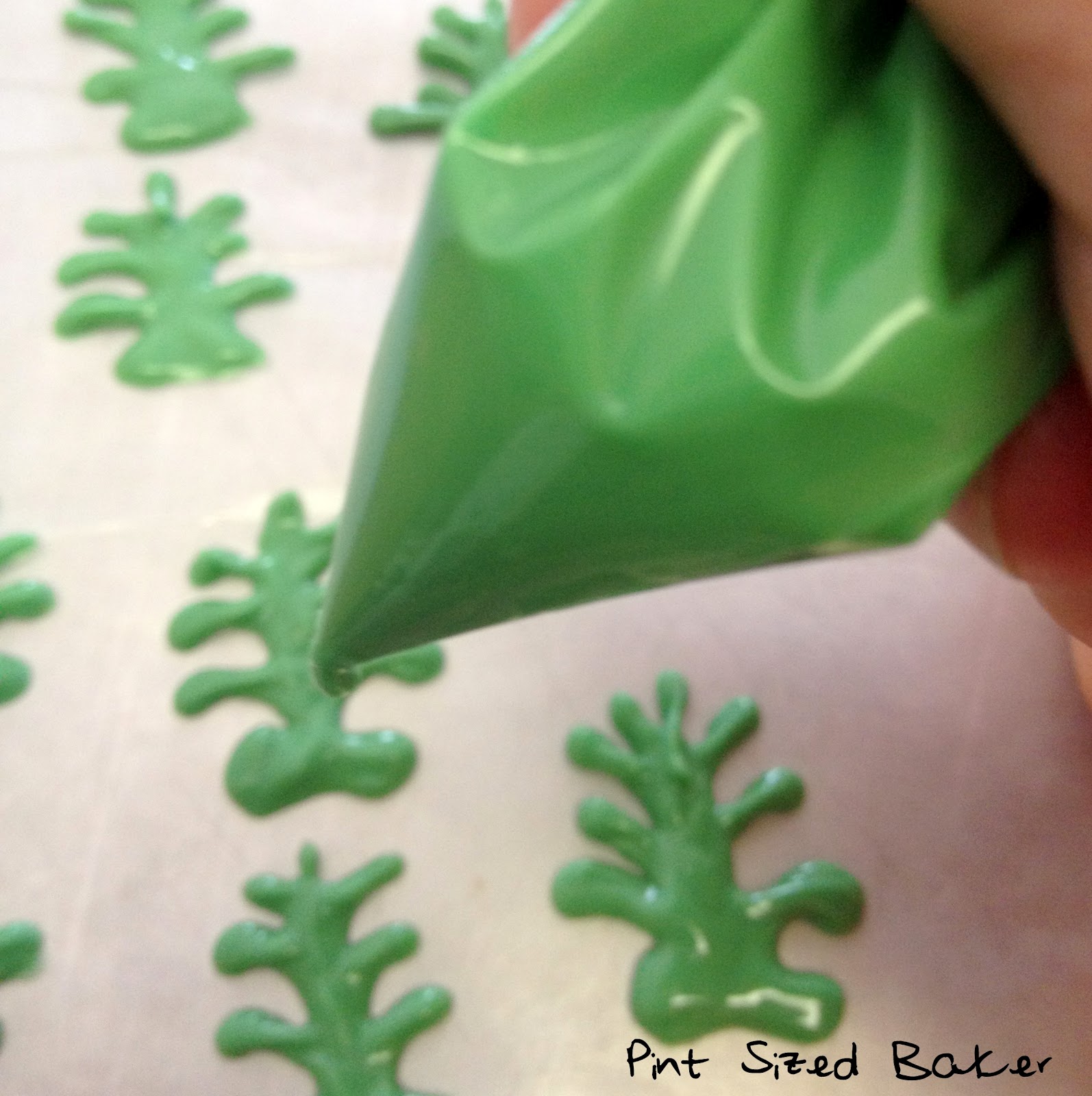 How to Make Pineapple Cake Pops Pint Sized Baker