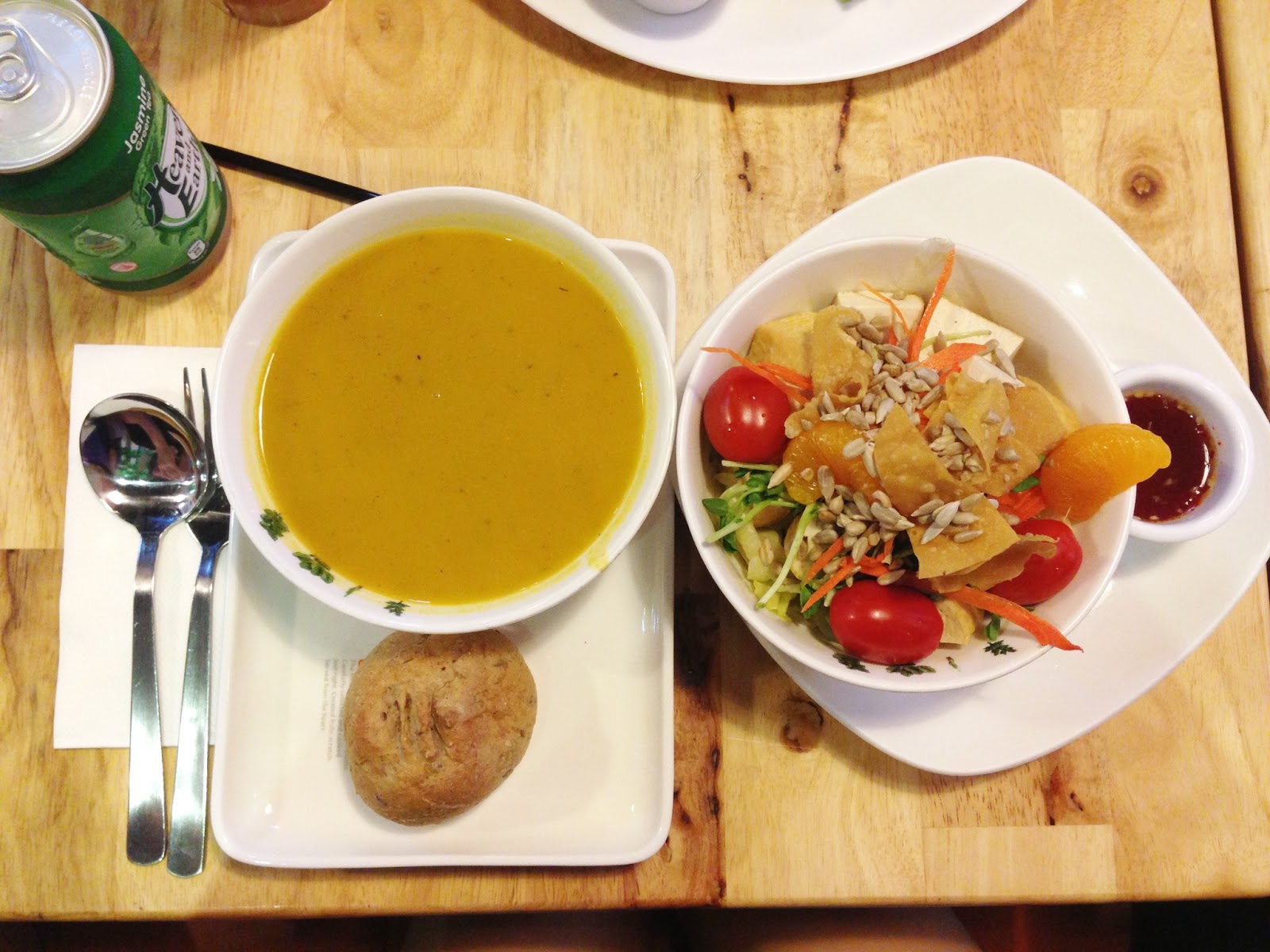 Lirong A singapore food and lifestyle blog Review The Soup Spoon