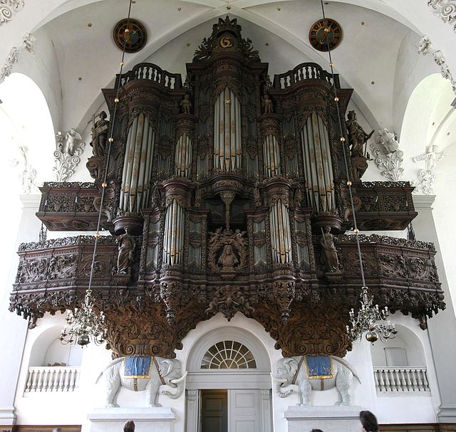 Órgano barroco de la Iglesia de San Salvador en Christianshavn (Copenhague) (@mibaulviajero)