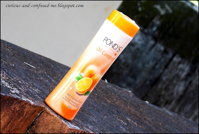 Ponds Oil control talc,Pond’s Oil Control Talc - Orange Peel Extracts review, Ponds Oil Control talc review, Oil Control Talc - Orange Peel Extracts , Ponds Orange powder review, Powder in India review, Best powder india, Powder for oily skin, Ponds powder review. 