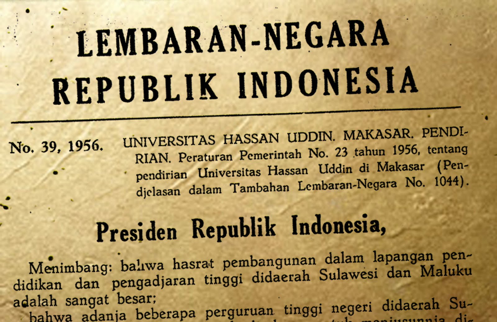 http://4.bp.blogspot.com/-vMDknCGiTH4/Ta43is-pfnI/AAAAAAAAB24/DPhbv4ij438/s1600/tahuka%2Bandah%2Bnama%2Bunhas%2Byang%2Bsebenarnya.jpg
