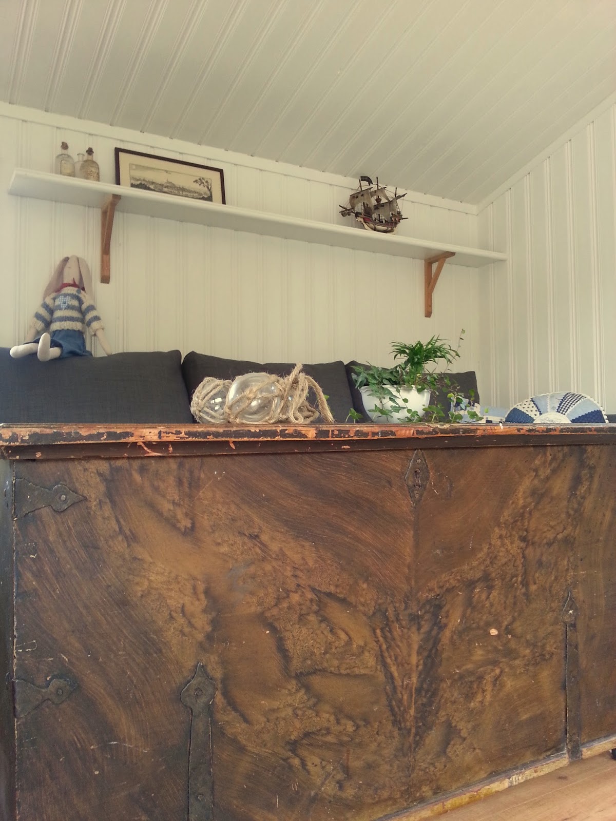 Att skapa är livet! renovering, konst och design: stugan håller ...