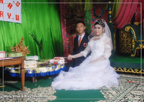 baju pengantin banjar modern 