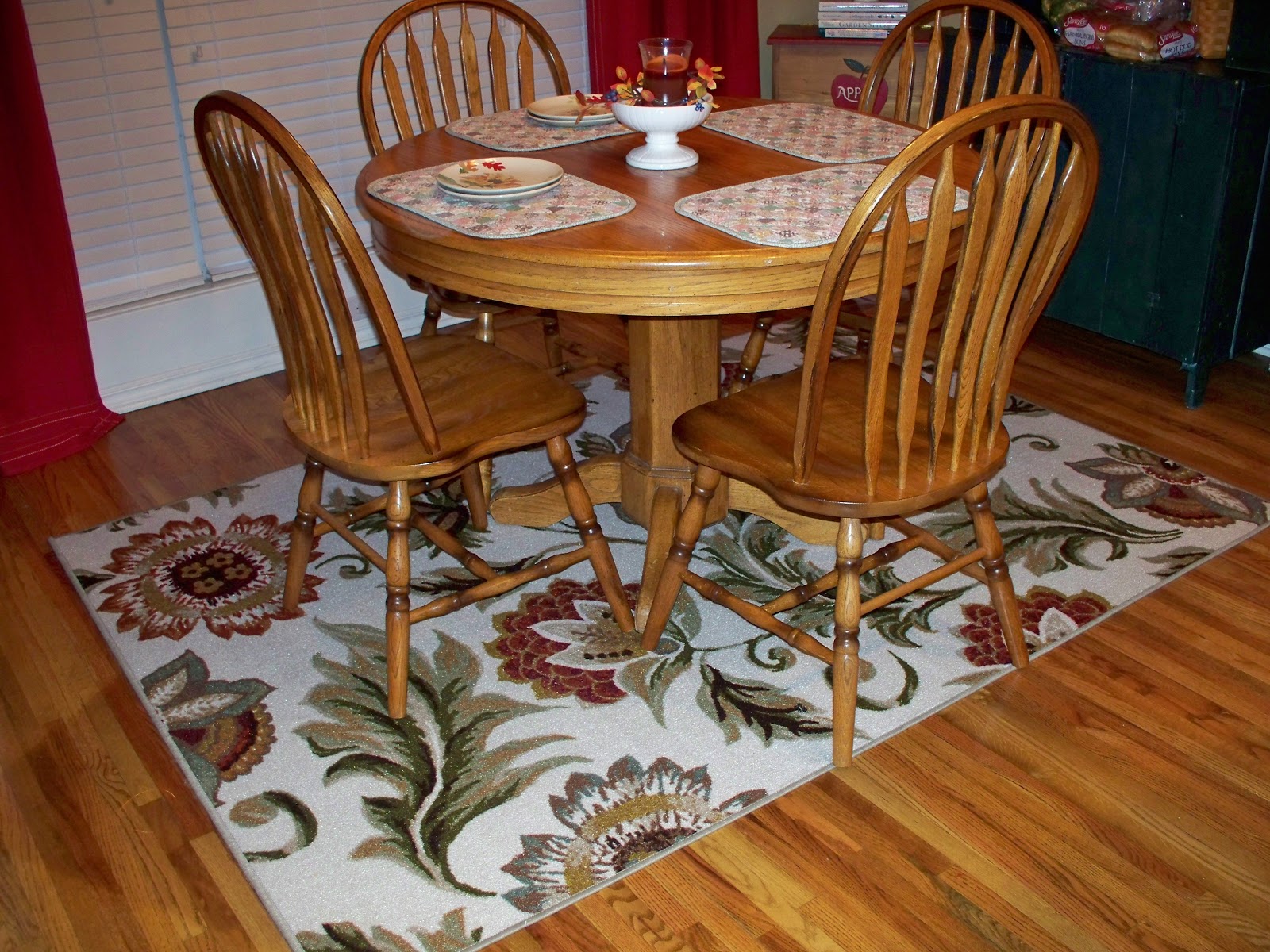 Carol's Heirloom Collection Kitchen Curtains