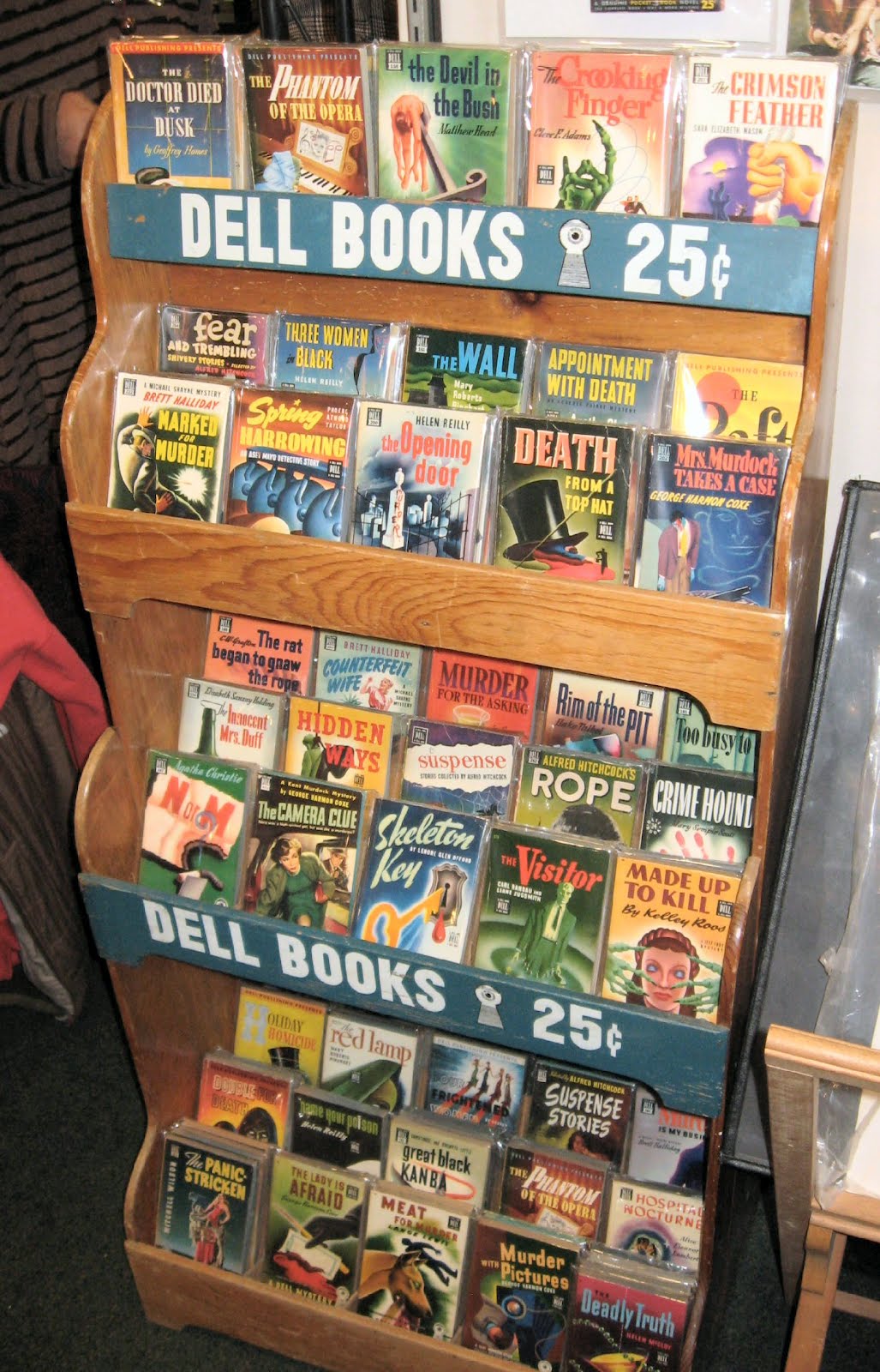 Bill Crider's Pop Culture Magazine Paperback Rack