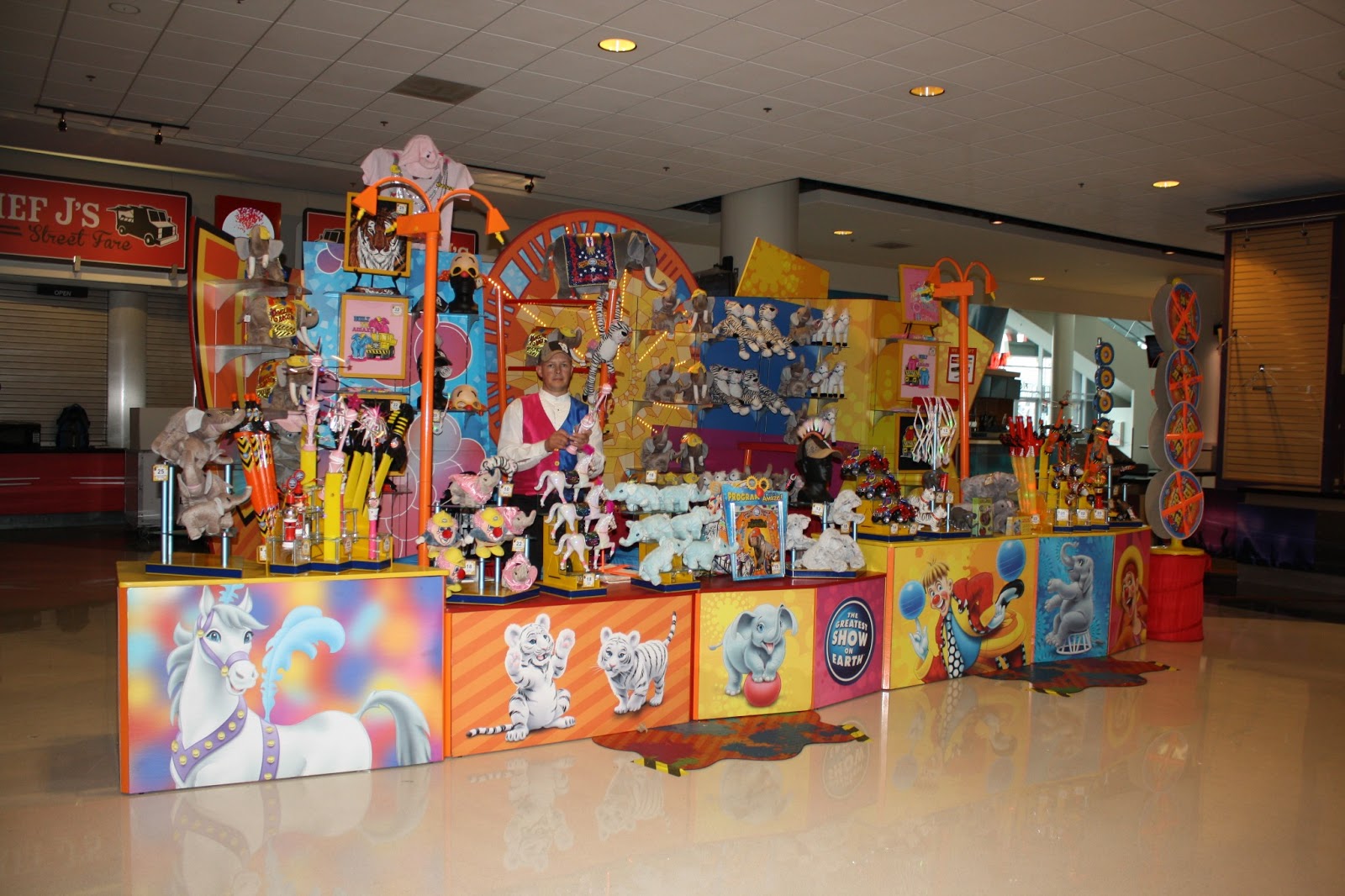 Show Review Ringling Bros. and Barnum & Bailey Built to Amaze Circus